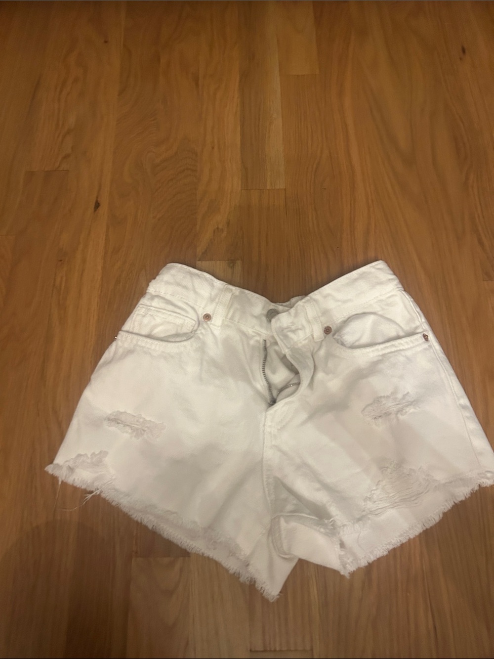 Girls white ZARA Jean shorts